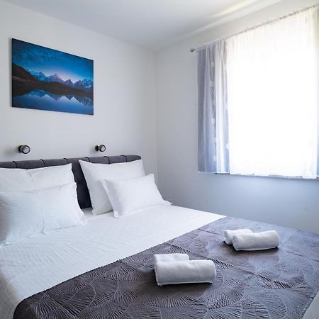 Onyx Apartment Split Luaran gambar