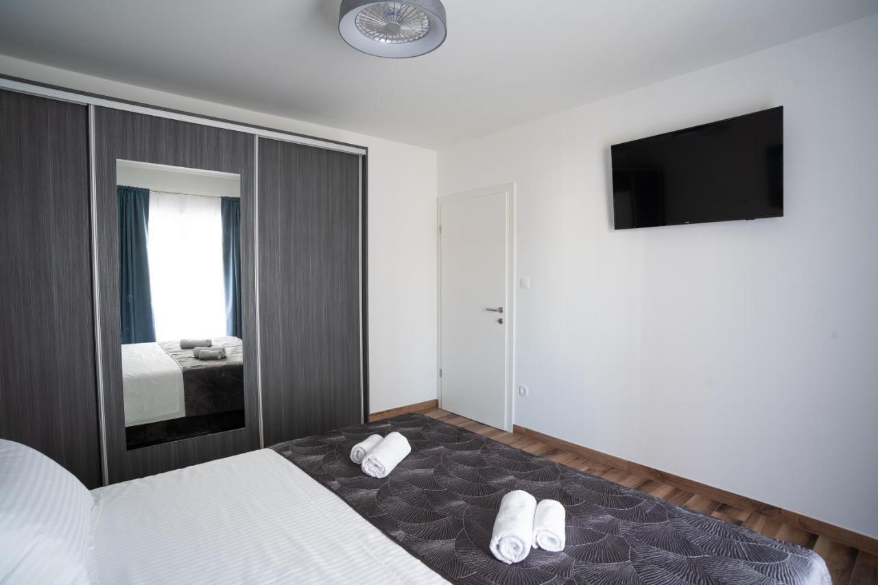 Onyx Apartment Split Luaran gambar