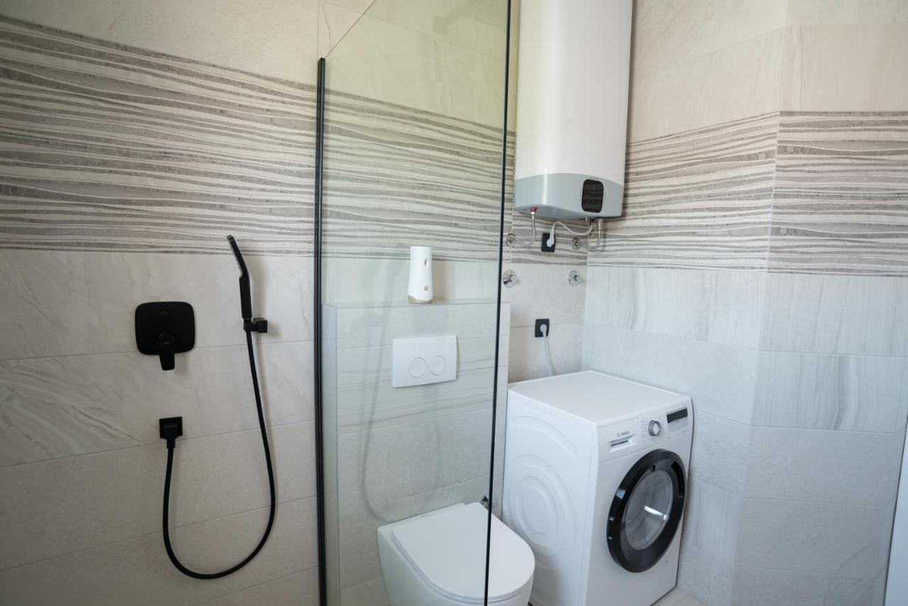 Onyx Apartment Split Luaran gambar
