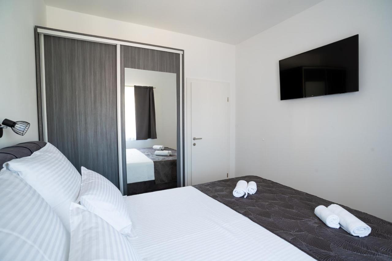 Onyx Apartment Split Luaran gambar